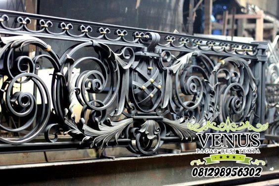 Railing Balkon Klasik 3D