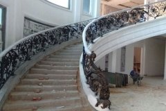 Railing Tangga Klasik