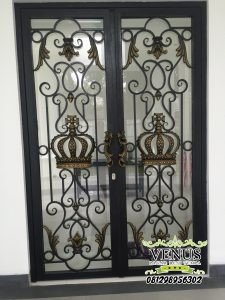 Pintu Besi Tempa Klasik (6)