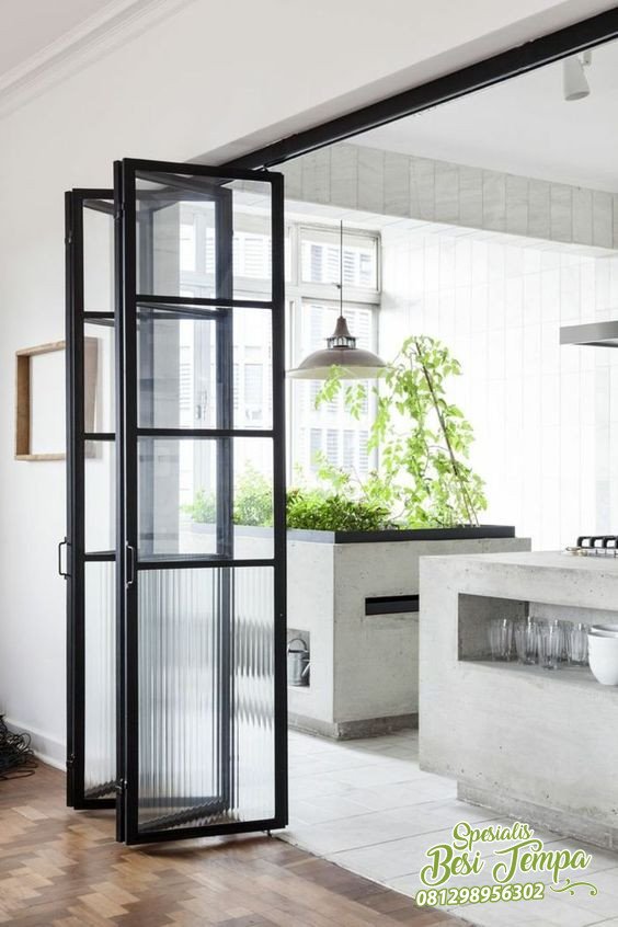 Folding Door Besi Kaca